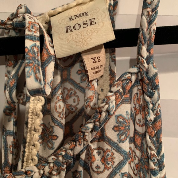 Dress - Picture 2 of 2